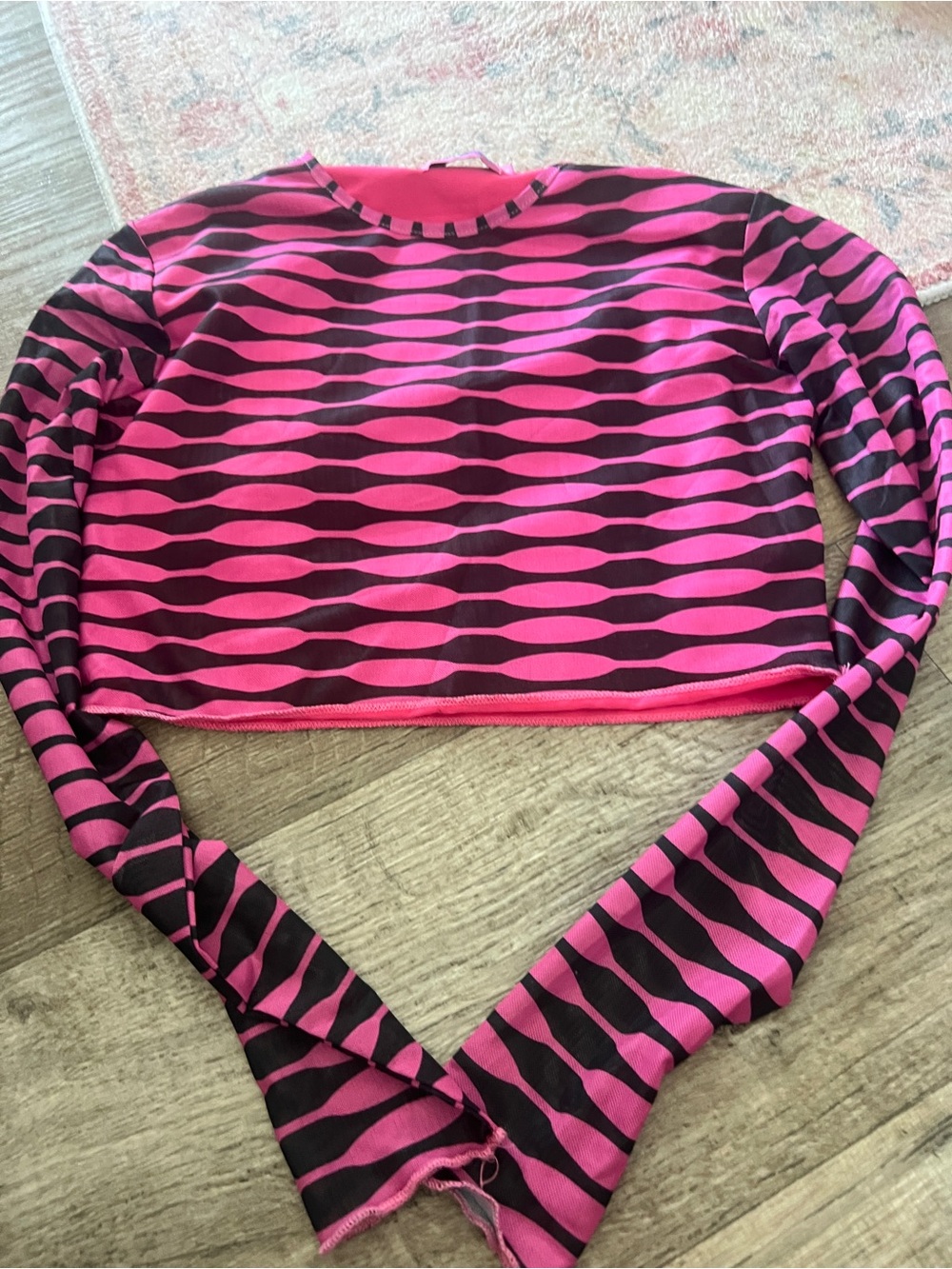 Edikted Pink and Black Striped Long-Sleeve Crop Top - Picture 6 of 8